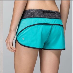Lululemon Run: Speed Short *4-way Stretch Blue Tropics size 8